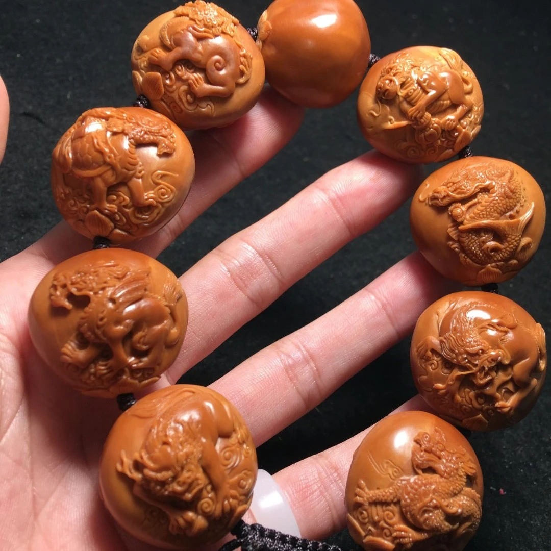 苏工核雕橄榄核《瑞兽弥勒》大尺寸王晓明核雕作品