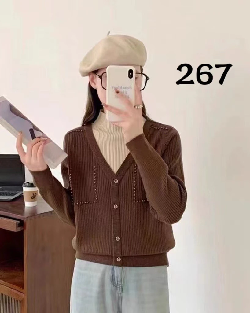 267长袖针织衫毛衣上衣显瘦宽松打底时尚韩版短款洋气设计感百搭