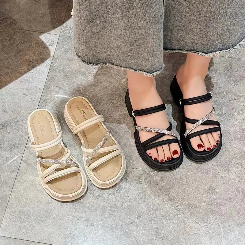 两穿拖鞋女夏季新款2024年爆款时尚高级感厚底凉拖鞋外穿洋气女士