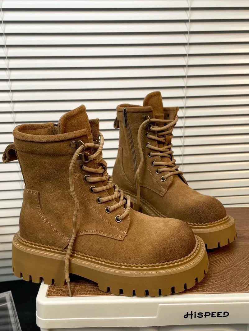 SUSU马丁靴女英伦风新款秋季女鞋子百搭短靴 8799-31(四右12)