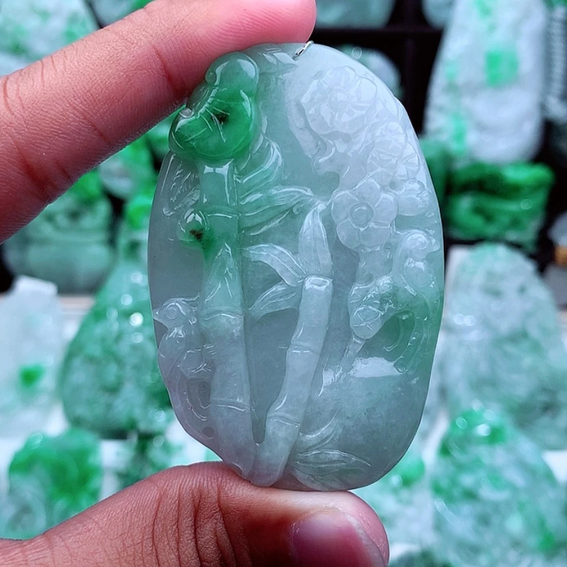 【闪购商品】翡翠颈饰未镶嵌杭****院