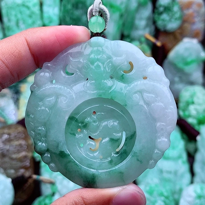 翡翠吊坠(不含链)未镶嵌