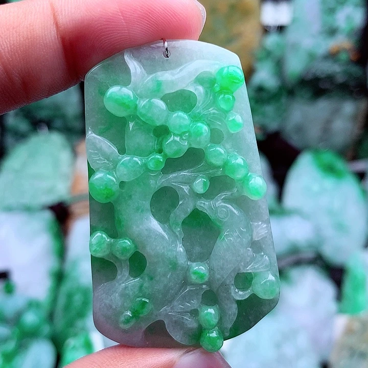 【闪购商品】翡翠吊坠(不含链)未镶嵌