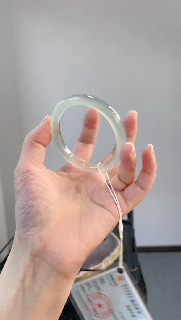 【闪购商品】玛瑙/玉髓手镯未镶嵌56圈口