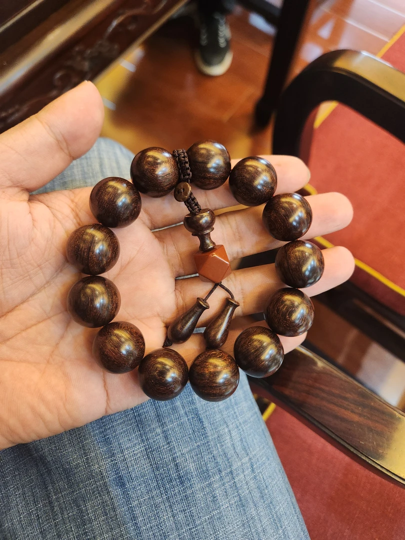 海南黄花梨霸王岭1.8秒沉水天花板紫油梨精品单圈手串