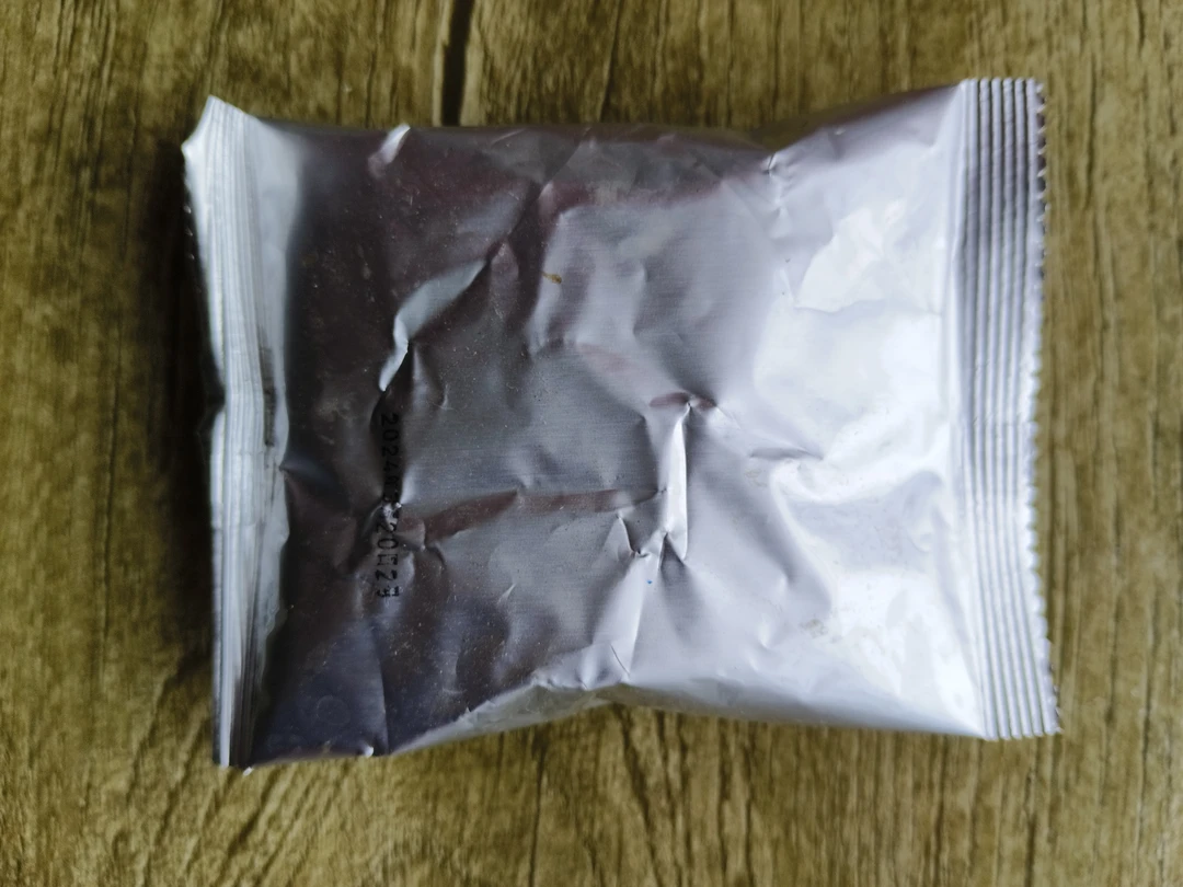 锅底调味料，约100克，一般一袋六七斤菜比例