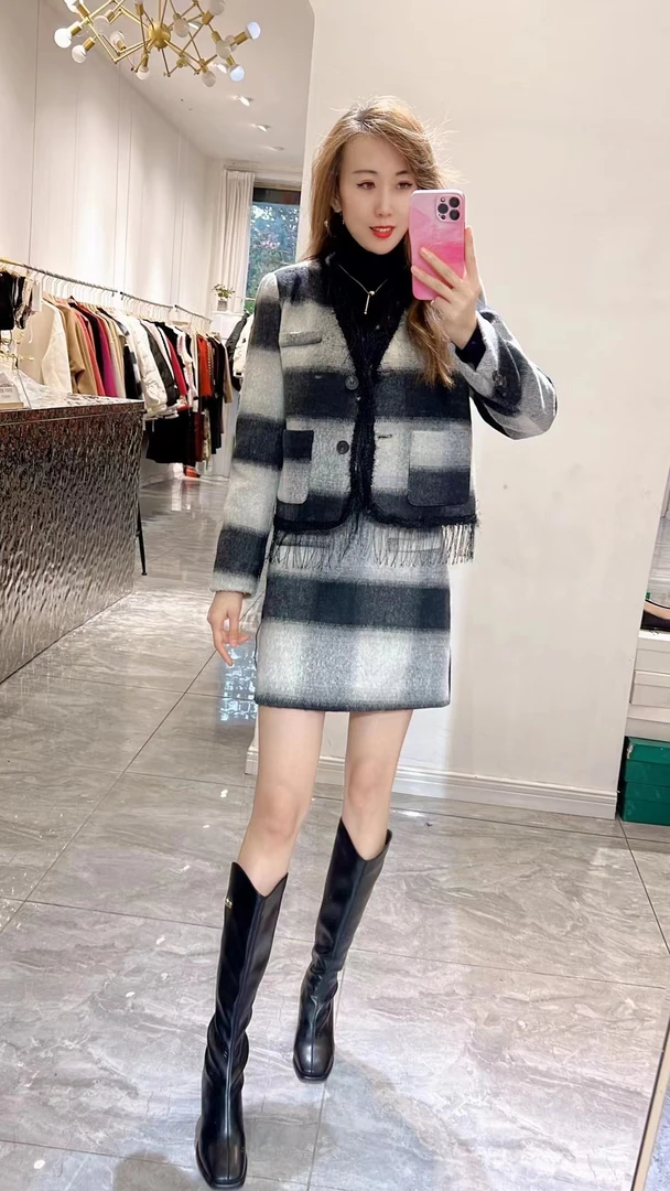 潮流时尚百搭女款时装