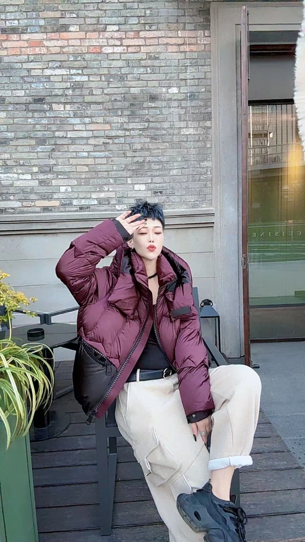 YY欧货潮牌冬款鸭绒羽绒服7381