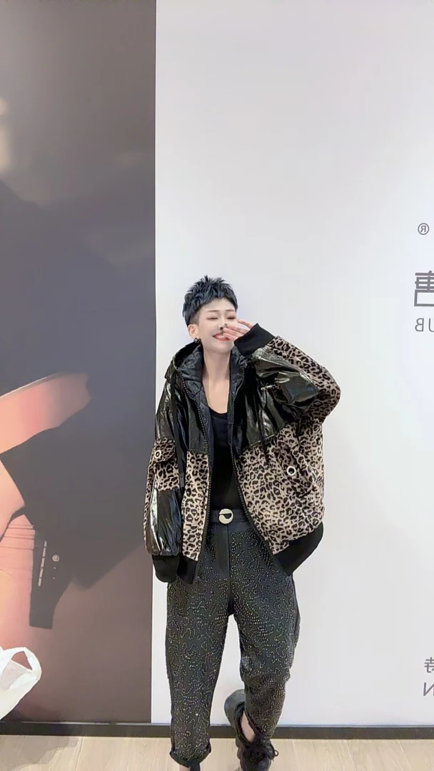 YY欧货潮牌冬款棉服外套8103