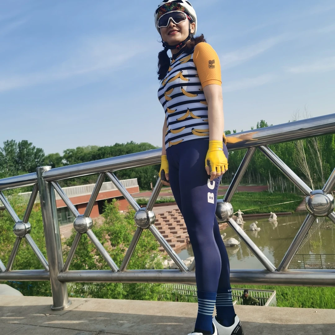NENK男女夏季香蕉限量款半袖