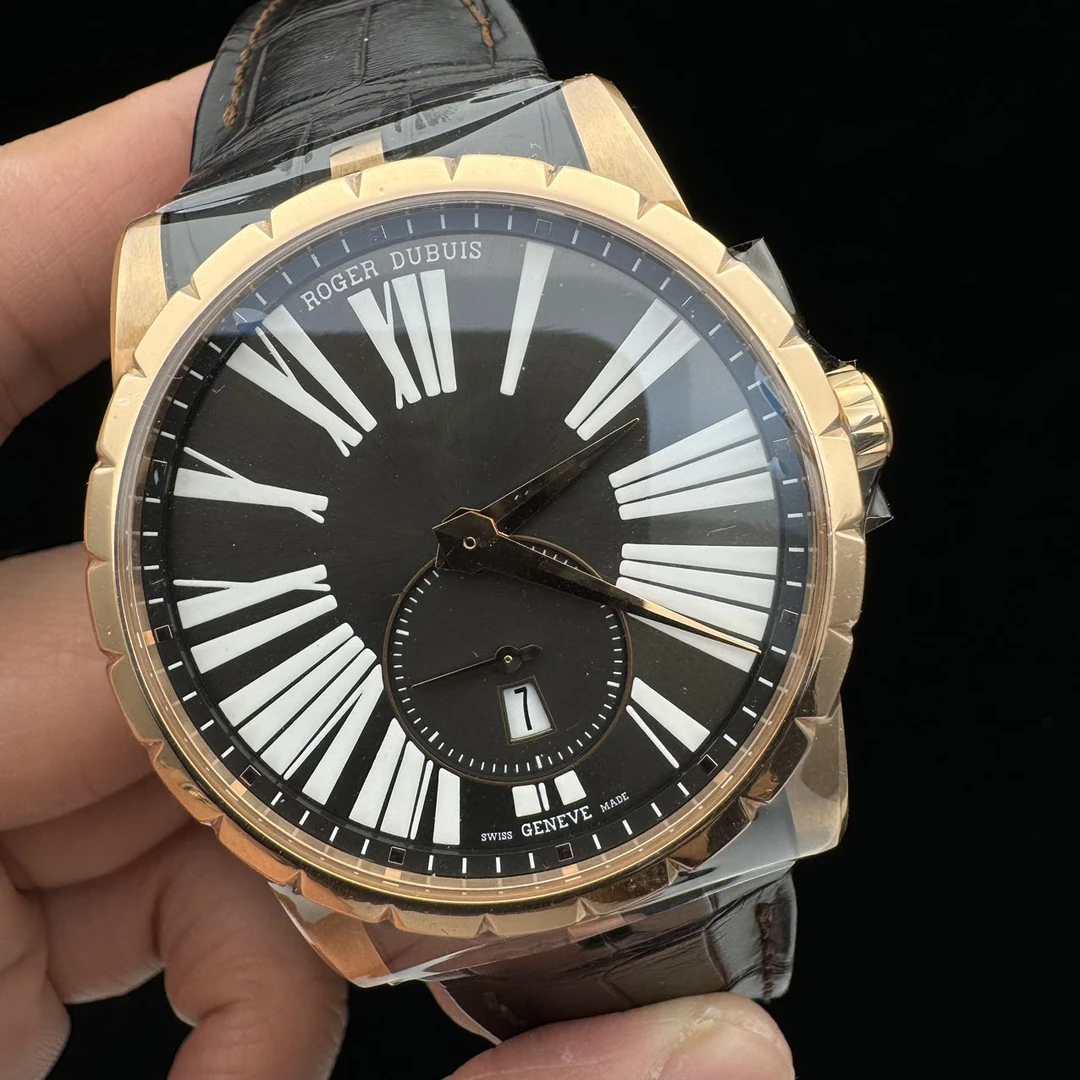 95新 ROGER DUBUIS/罗杰杜彼 王者系列 男士 42表径 公价211000