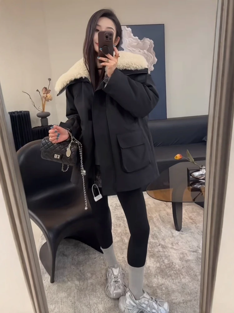 翻领羊羔毛时尚派克服外套女秋冬季新款宽松显瘦加厚保暖棉服上衣