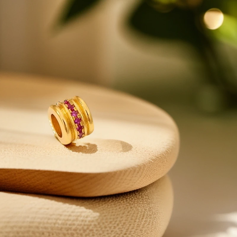 合金吊坠 金色路路通 吊坠项链  轻奢高级 日常百搭可爱精美素款