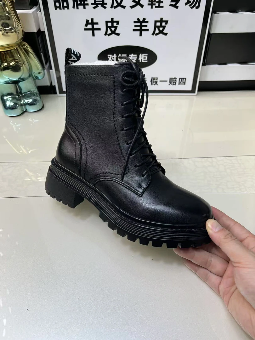 1619 库2黑色系带3cm低跟马丁靴