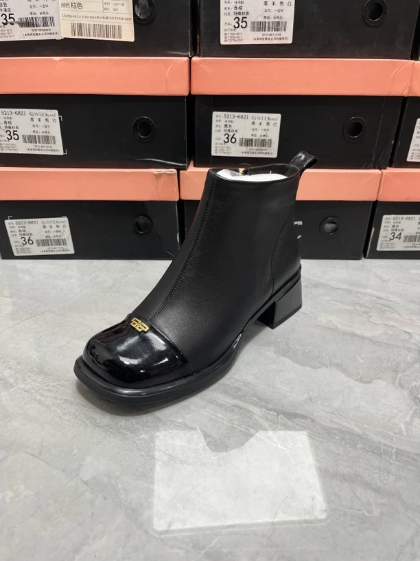 0232 货4方头粗跟短靴
