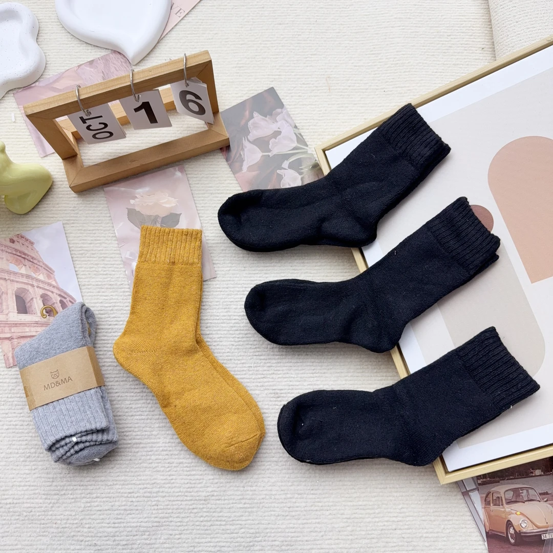 XQ-179 五双女袜秋冬毛圈保暖纯色中筒袜
