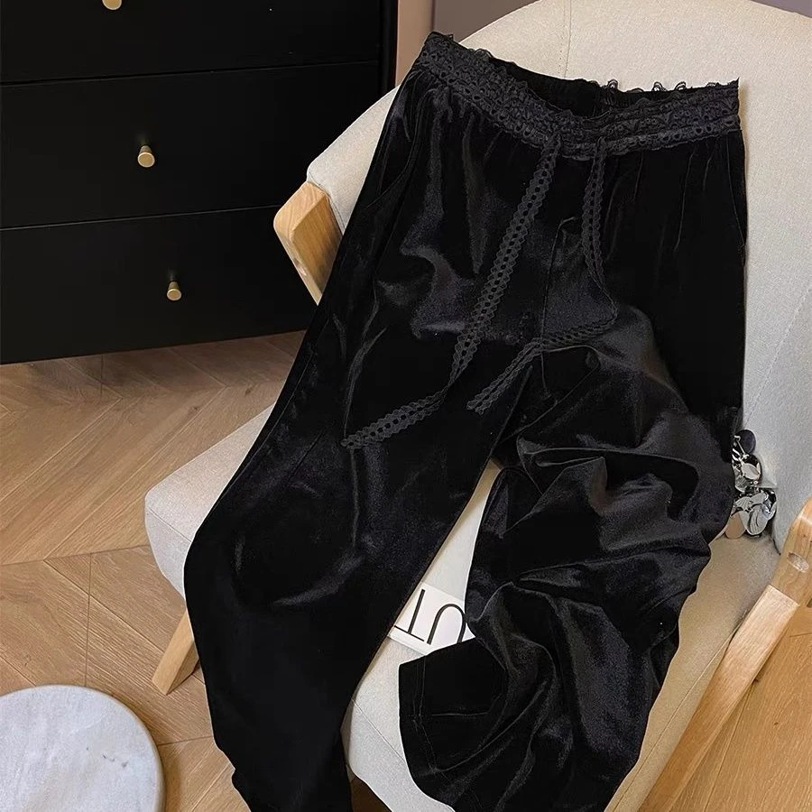 高级感黑色丝绒阔腿裤女新款秋冬加绒时尚百搭高腰显瘦直筒休闲裤