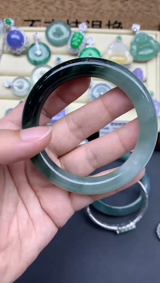 【闪购商品】翡翠手镯未镶嵌327-多人