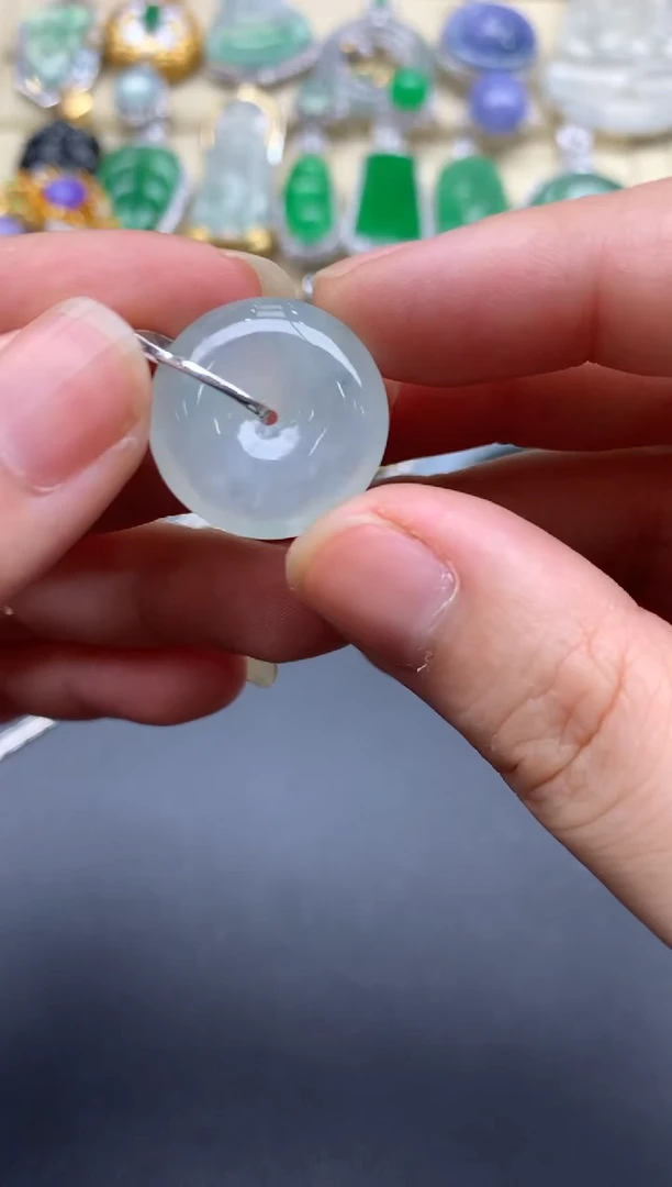 【闪购商品】翡翠颈饰18K金镶嵌140-中国好珍宝