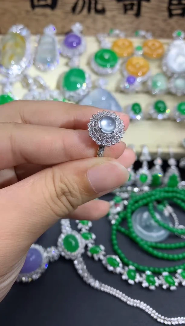 【闪购商品】翡翠戒指18K金镶嵌571-中国好珍宝