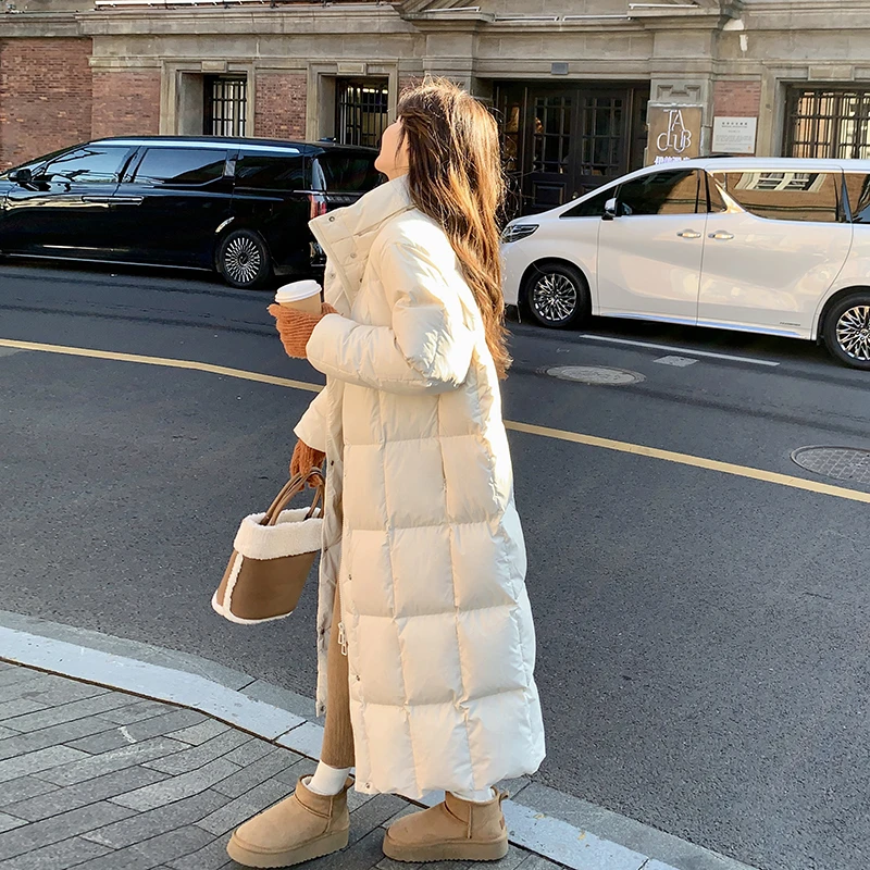 白色小个子长款羽绒服女冬季新款气质连帽立领白鸭绒外套女款女士