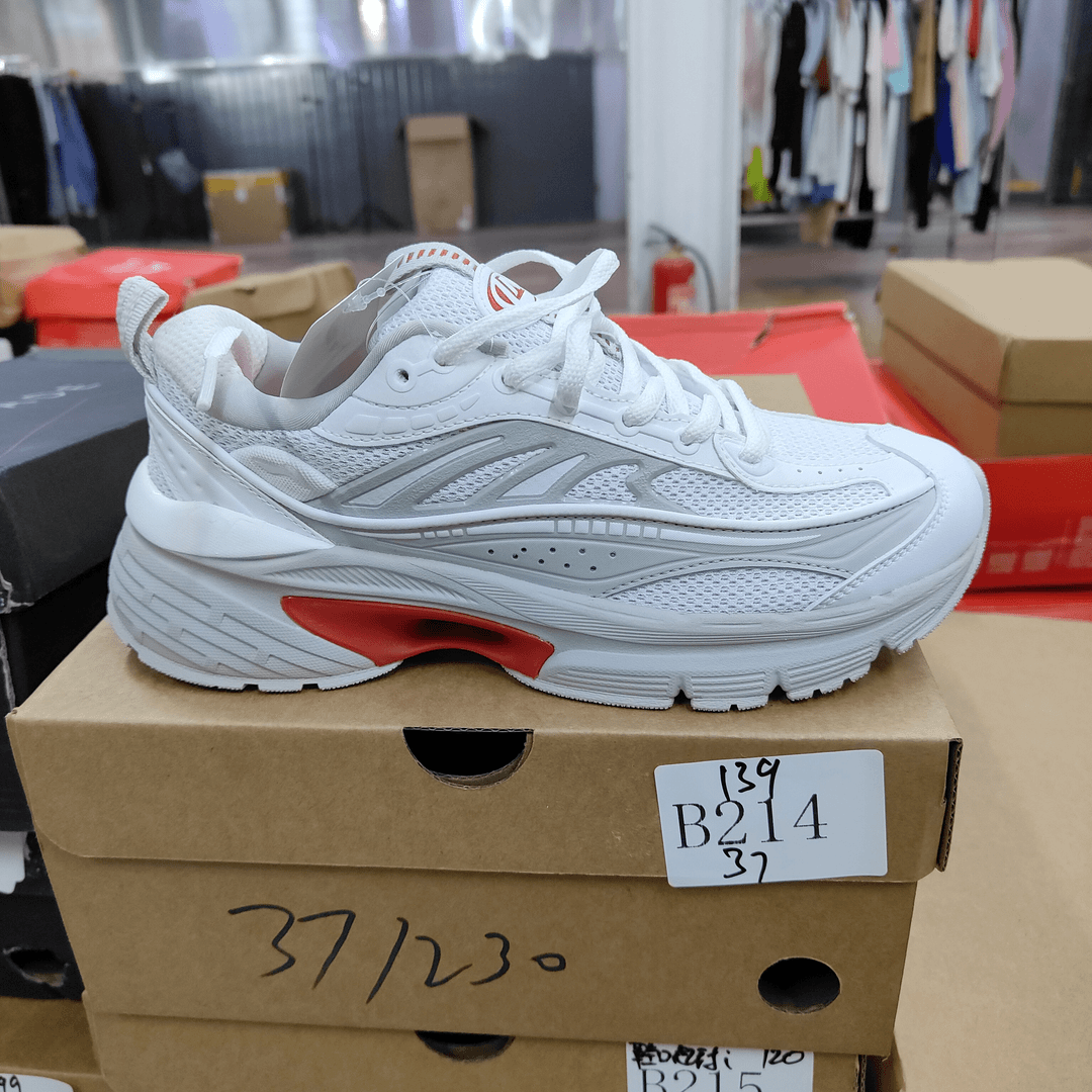 李宁断货-运动鞋-B214