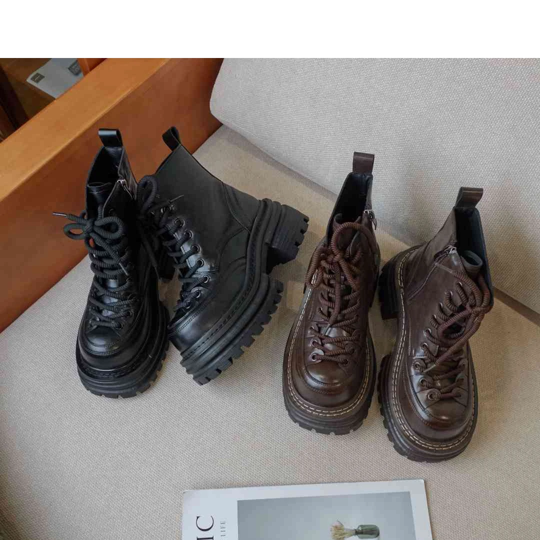 糖糖2024女马丁靴秋冬季新款小个子厚底增高瘦瘦机车工装超火短靴