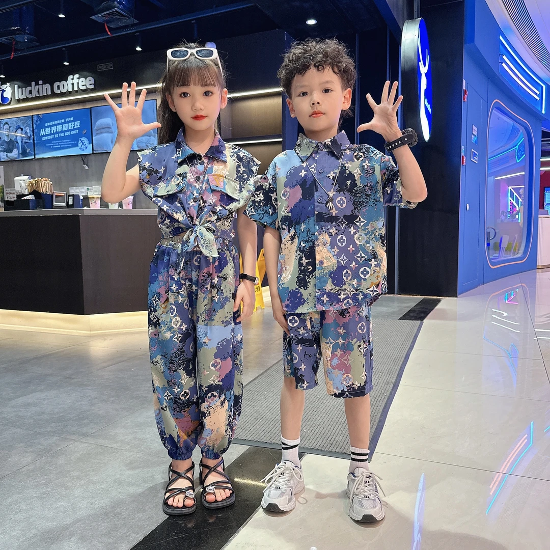 姐弟款短袖衬衫套装夏季时尚款涂鸦衬衫套装姐弟亲子款衬衫套装