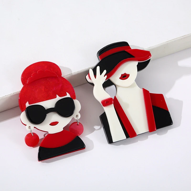 钛钢亚克力胸针 新款女孩亚克力亮面 创意可爱卡通女孩 饰品配件