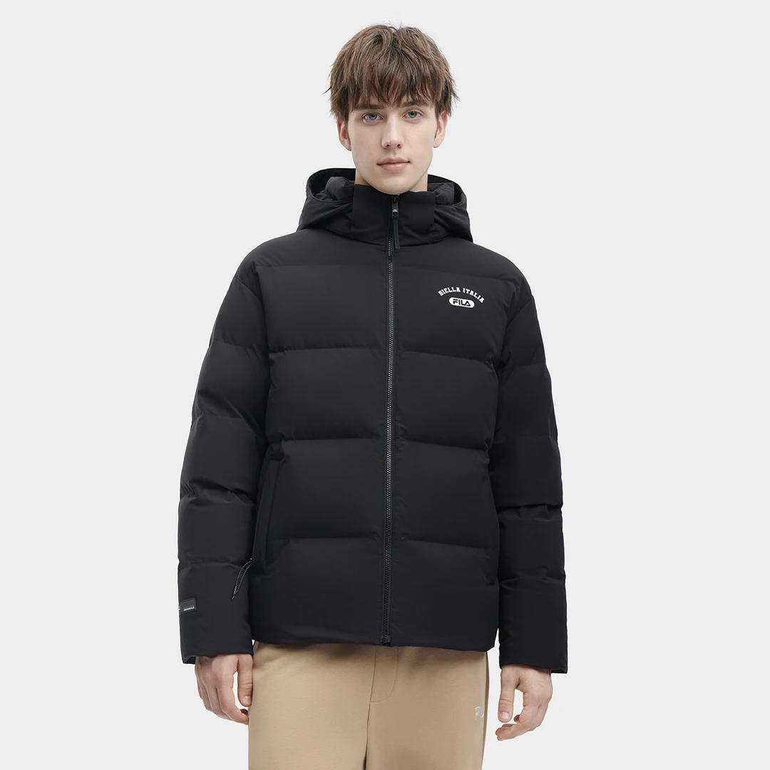 Fila/斐乐男女保暖白鸭绒连帽羽绒服冬季户外休闲情侣F61U449901A