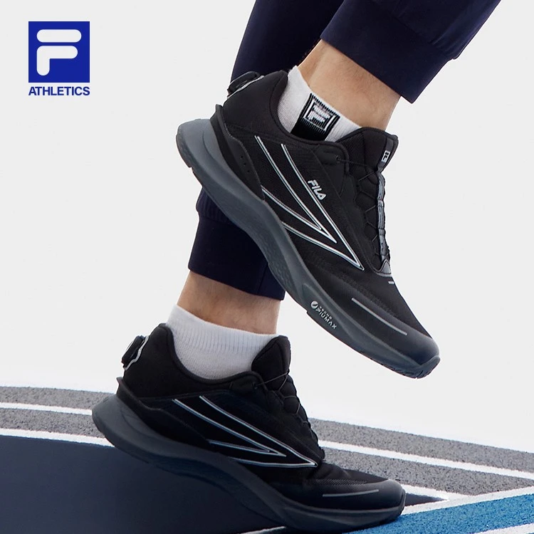 FILA/斐乐男鞋运动鞋23年秋季新款专业轻便慢跑锁扣鞋A12M311101F