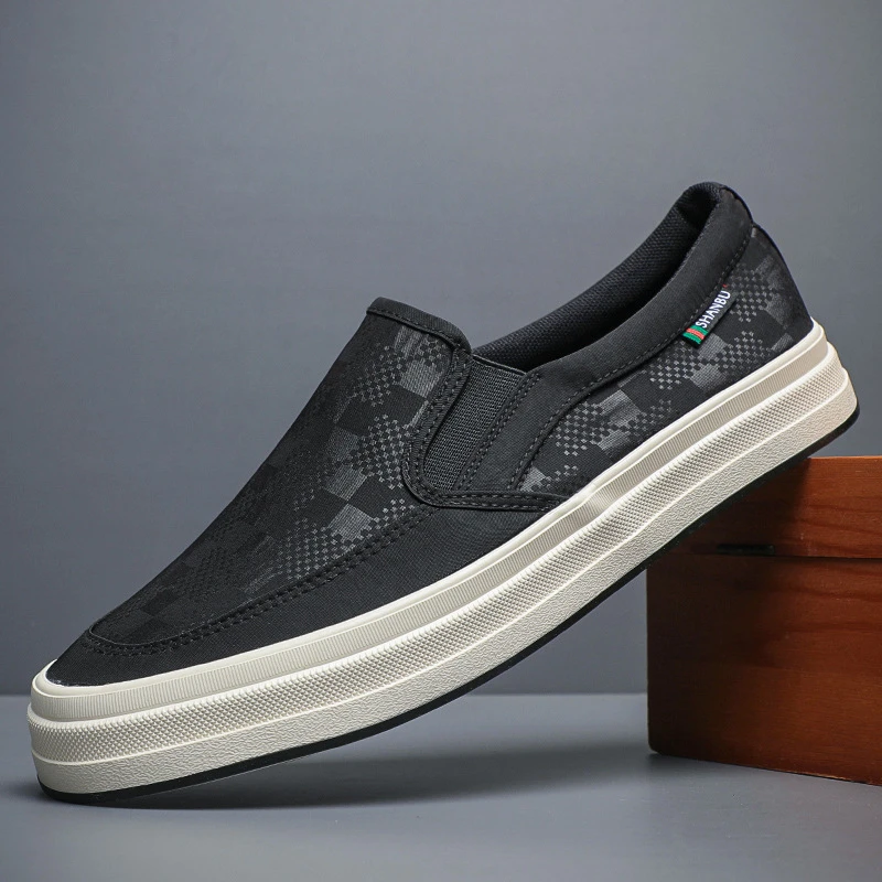 春季潮流百搭休闲板鞋低帮懒人软底布鞋舒适休闲帆布男士帆布鞋