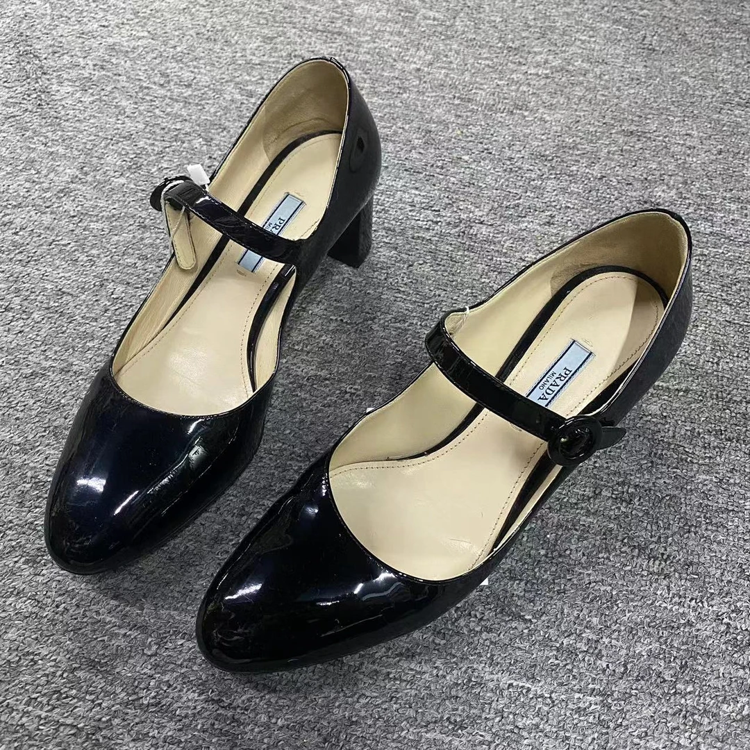 Prada/普拉达诺曼女鞋折扣 黑色圆头粗跟玛丽珍乐福鞋 38码 321