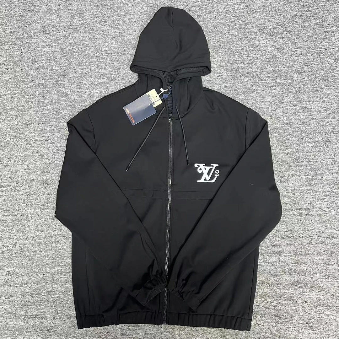 【聚星甄选】LouisVuitton/路易威登男士运动休闲外套 xl码 jxsc024