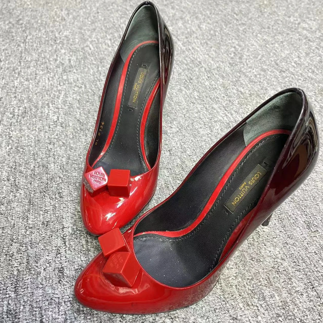 LouisVuitton/路易威登noman女鞋折扣黑红渐变色高跟鞋 36码 1182