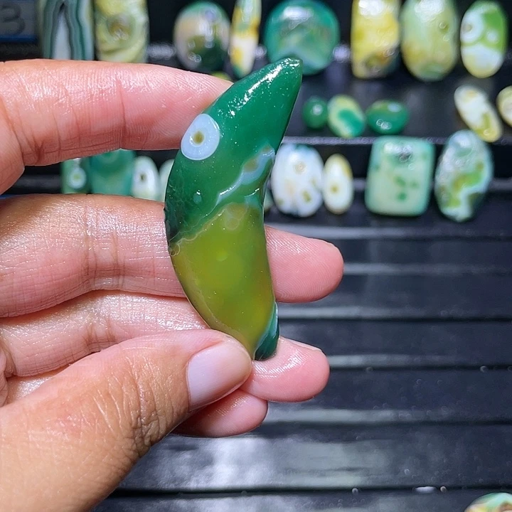 【闪购商品】玛瑙珠宝奇石未镶嵌c****）