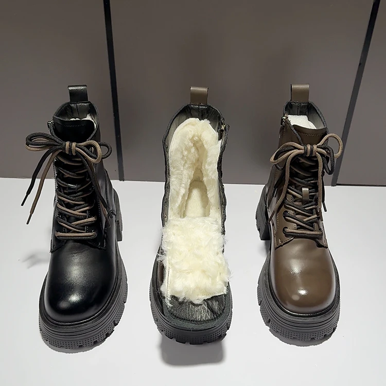 皮毛一体雪地靴女款2024新款冬季雪地棉鞋厚底防滑加绒加厚英伦风