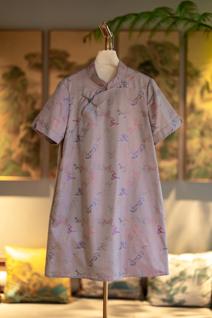 蓝大【海棠依旧】桑蚕丝短袖连衣裙6412