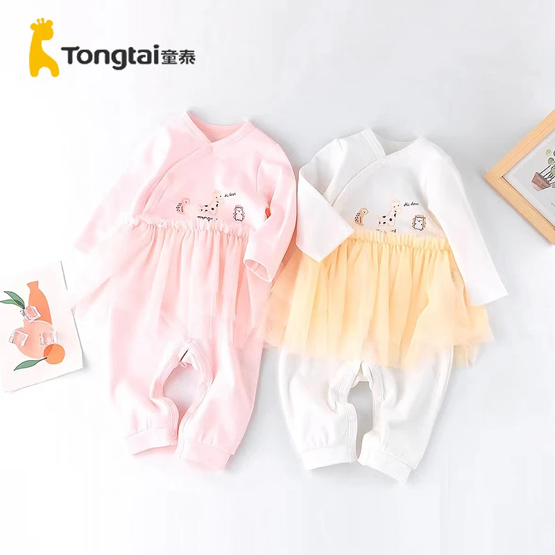 Tongtai/童泰春秋女童3-18月长袖网纱外出偏开连体哈衣41W0021