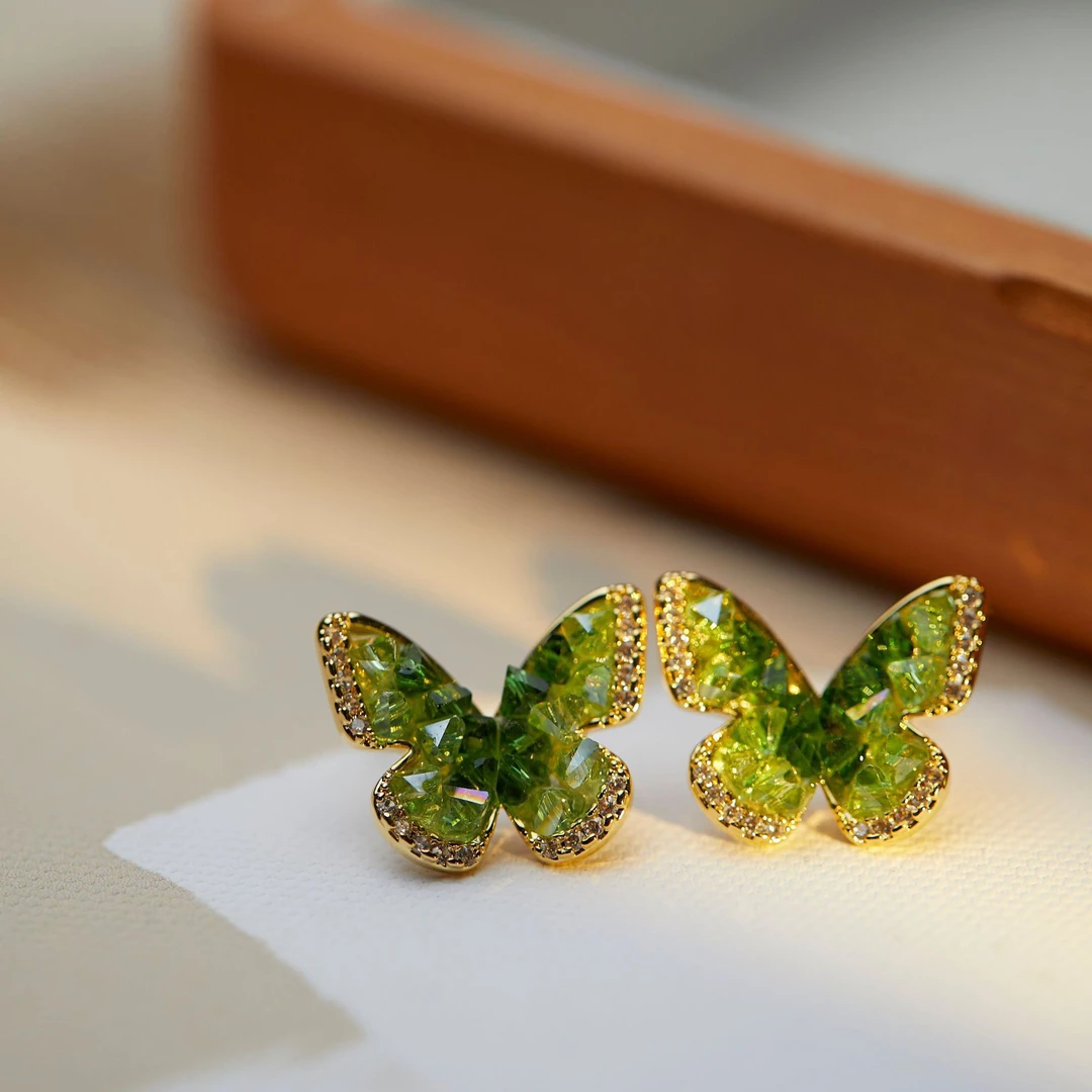 铜合金仿水晶耳饰 赵露思同款绿色仿水晶蝴蝶耳环小众设计感耳饰
