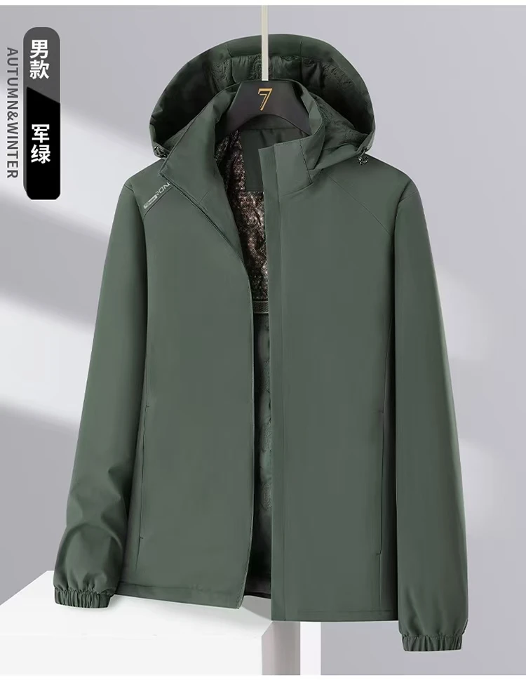 【赔米清货 需要去拍】【男士】轻量化黑金蓄热运动冲锋衣6267