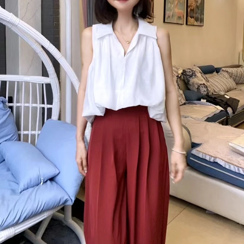 白色无袖衬衫简约衬衫