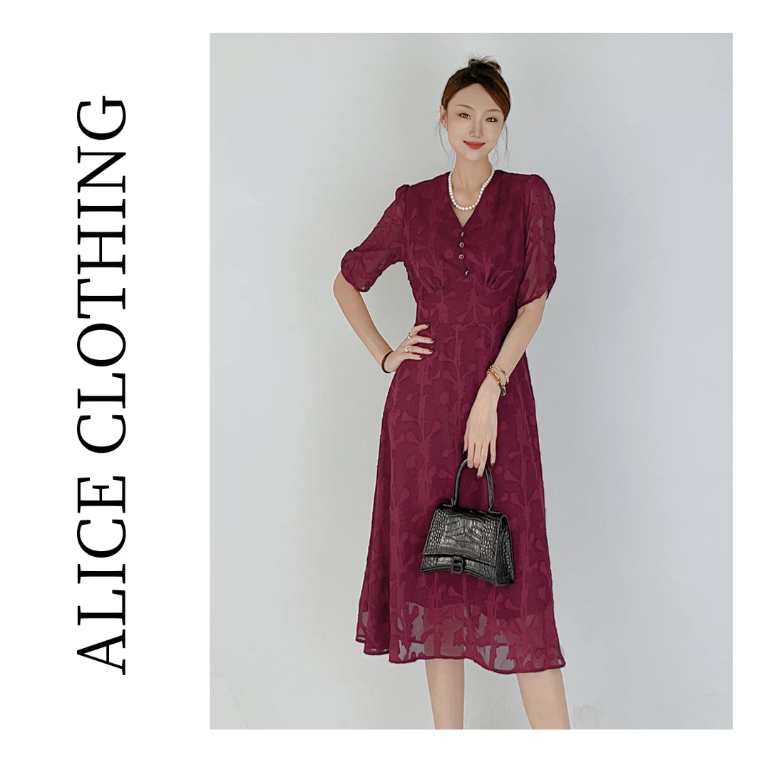 1 ALICE “喜宴嘉宾”连衣裙 花卉刺绣 优雅韵味 S2138219A