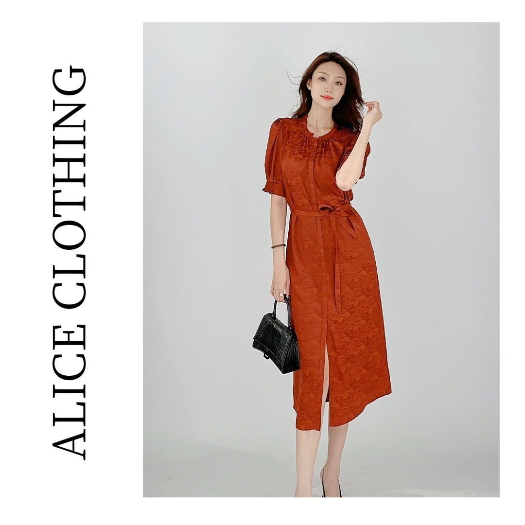 1【ALICE “清风徐徐”连衣裙】肌理提花 光泽缎感 S2138017A