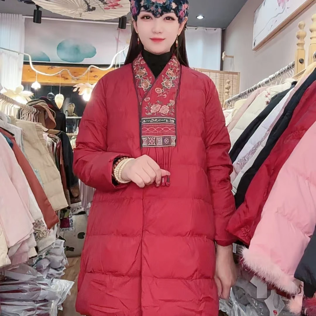 民族风冬季新款复古V领刺绣中开羽绒服2