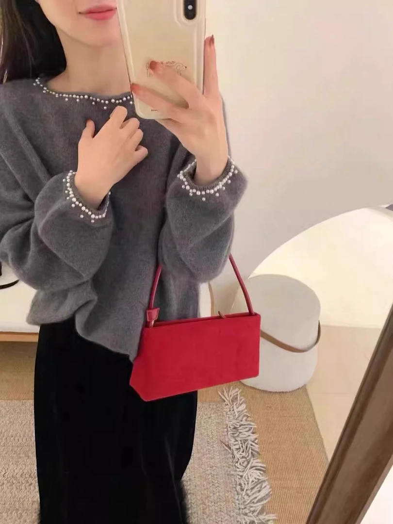 法式重工钉珠针织打底衫女秋冬小香风毛衣内搭洋气一字领毛衣女款