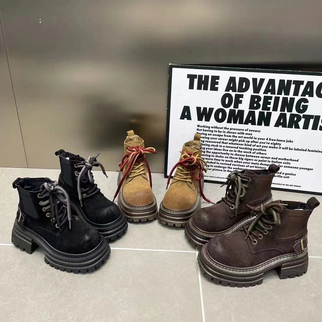 女士秋冬时尚百搭新款厚底英伦风潮流圆头女士系带女靴