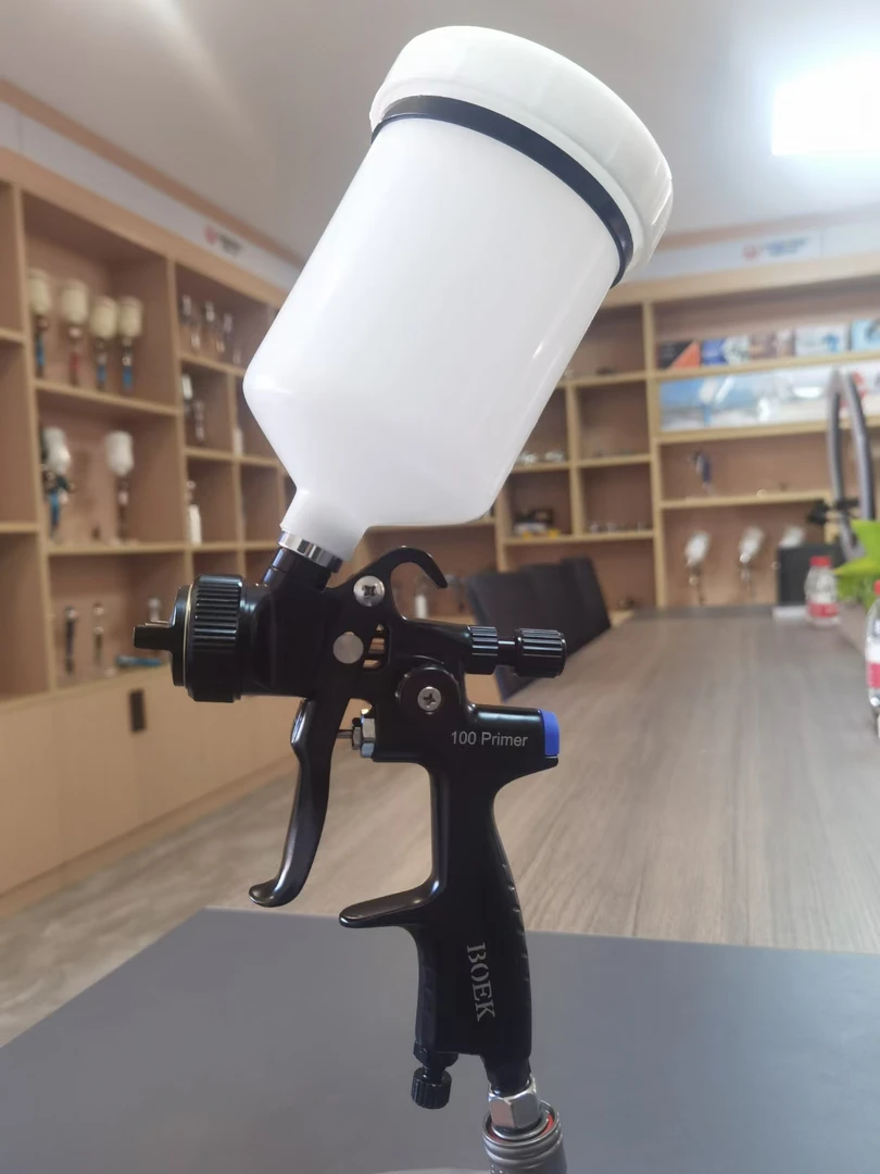 BOEK伯艺咖黑武士汽车喷枪 1.3口径 1.8口径雾化好喷漆枪省漆喷涂