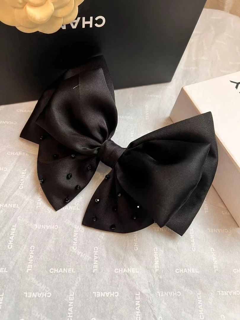 WEIER【桑蚕丝欧根纱缎面蝴蝶结】法式复古蝴蝶结弹簧夹百搭显脸小