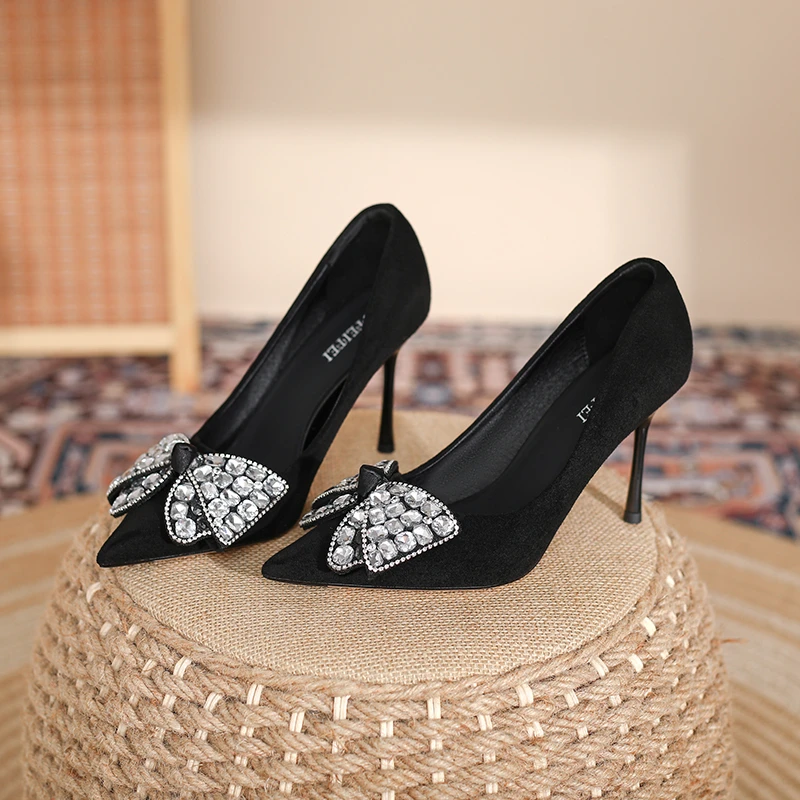 春秋新款夜店气质黑色水钻蝴蝶结细跟尖头时尚百搭夏季高跟鞋女